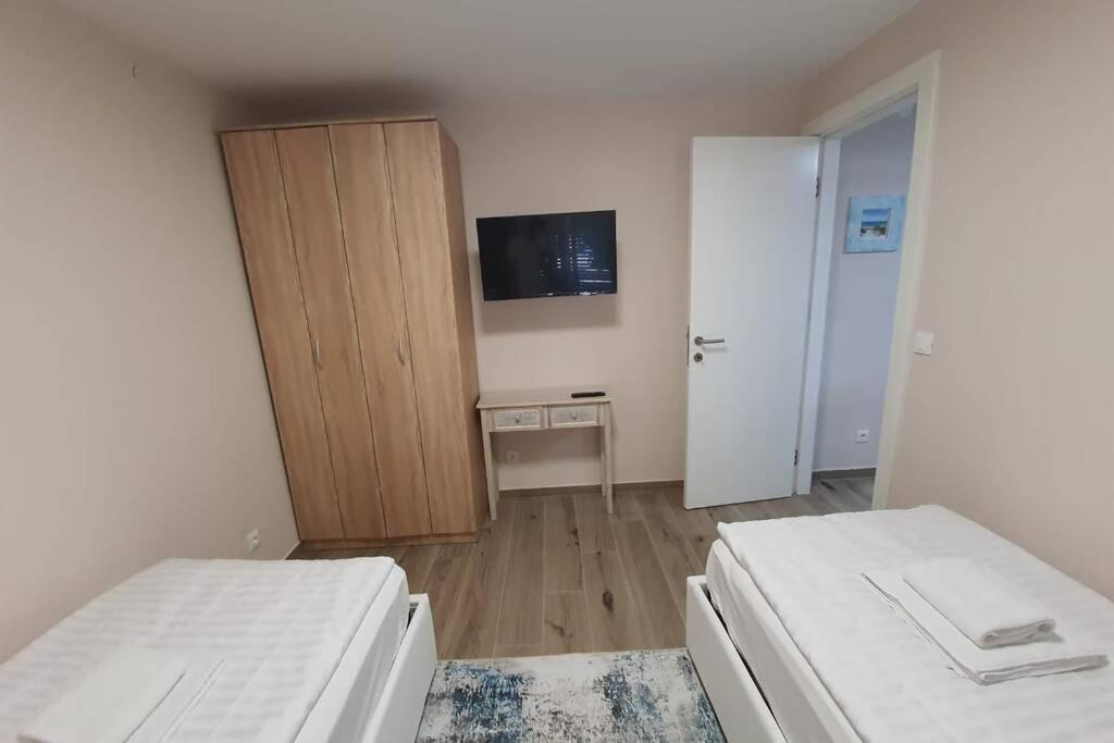 Apartment Punta Skala Villa Valentina Petrčane Extérieur photo